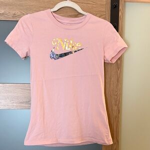 Nike Women’s Light Pink Graphic Tee